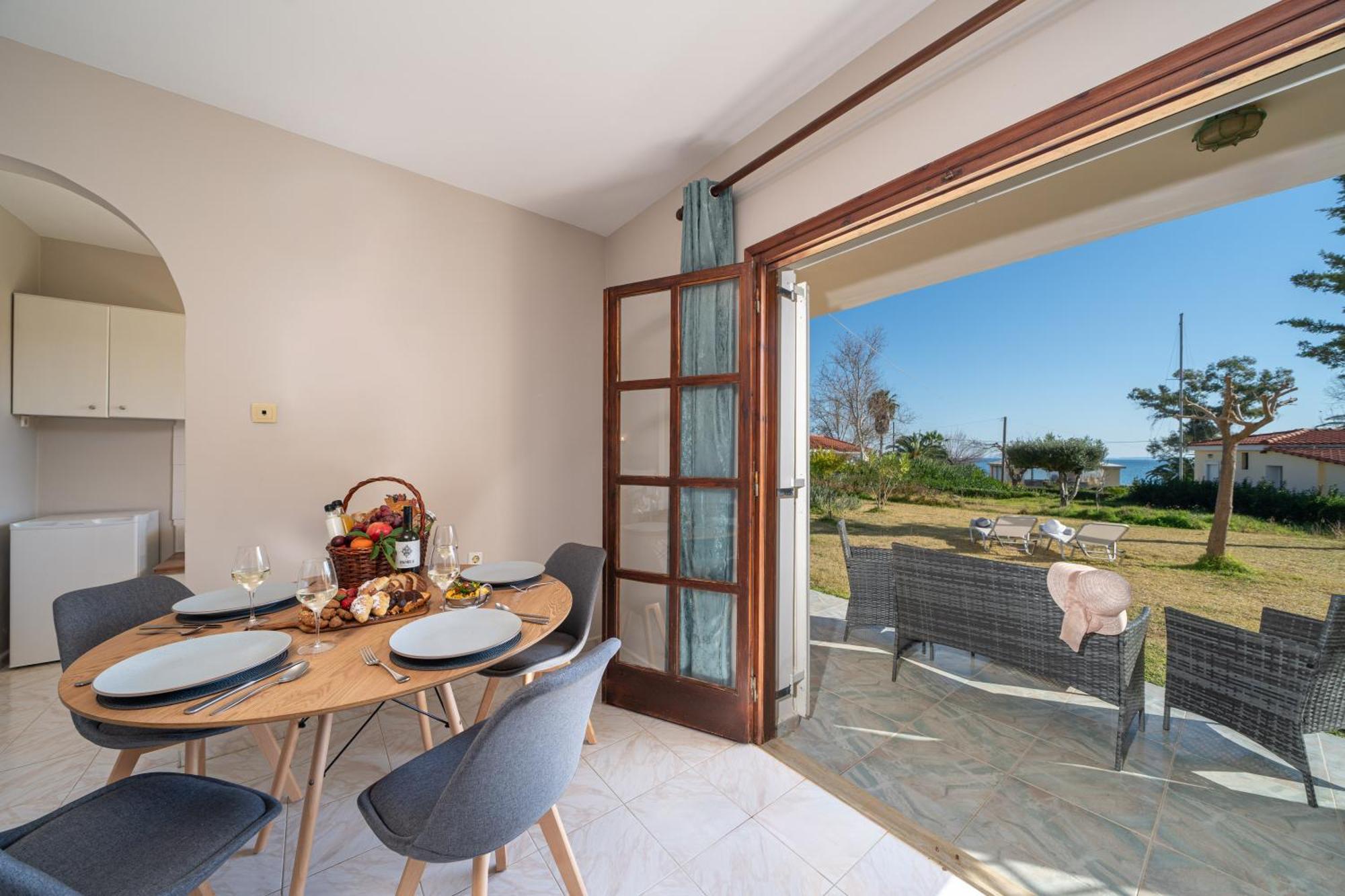 Southbank Seafront Apartments カテリオス エクステリア 写真